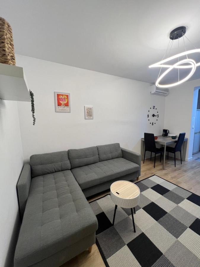 New Bazaar Cane Apartment 3 Tirana Kültér fotó